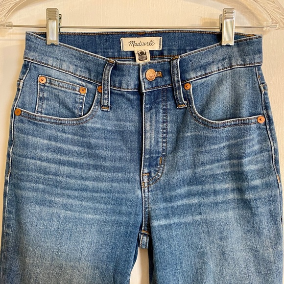 Madewell Cali Demi-Boot Jeans in Tierney Wash 25 - Picture 4 of 6